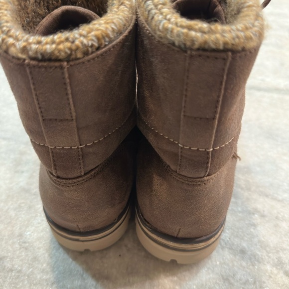 Cliffs by WHITE MOUNTAIN Chocolate Lace-Up Boots - Picture 5 of 6